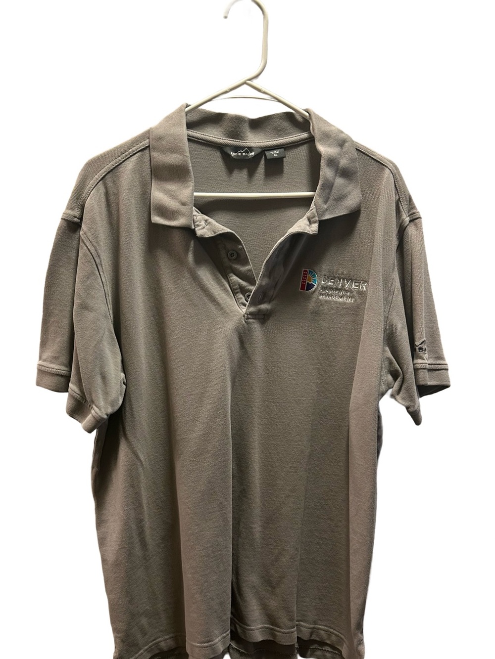 🔥Eddie Bauer Men’s Polo Shirt Gray with Denver Embroidered Logo